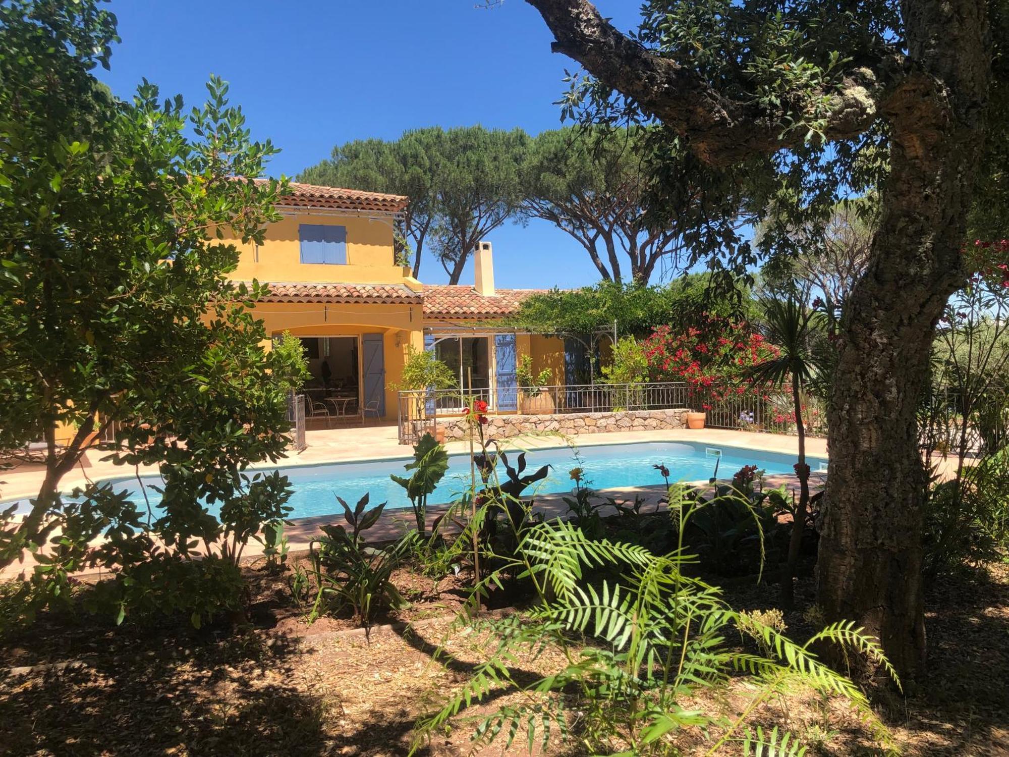 Sous Les Pins Parasols Vidauban Exterior foto