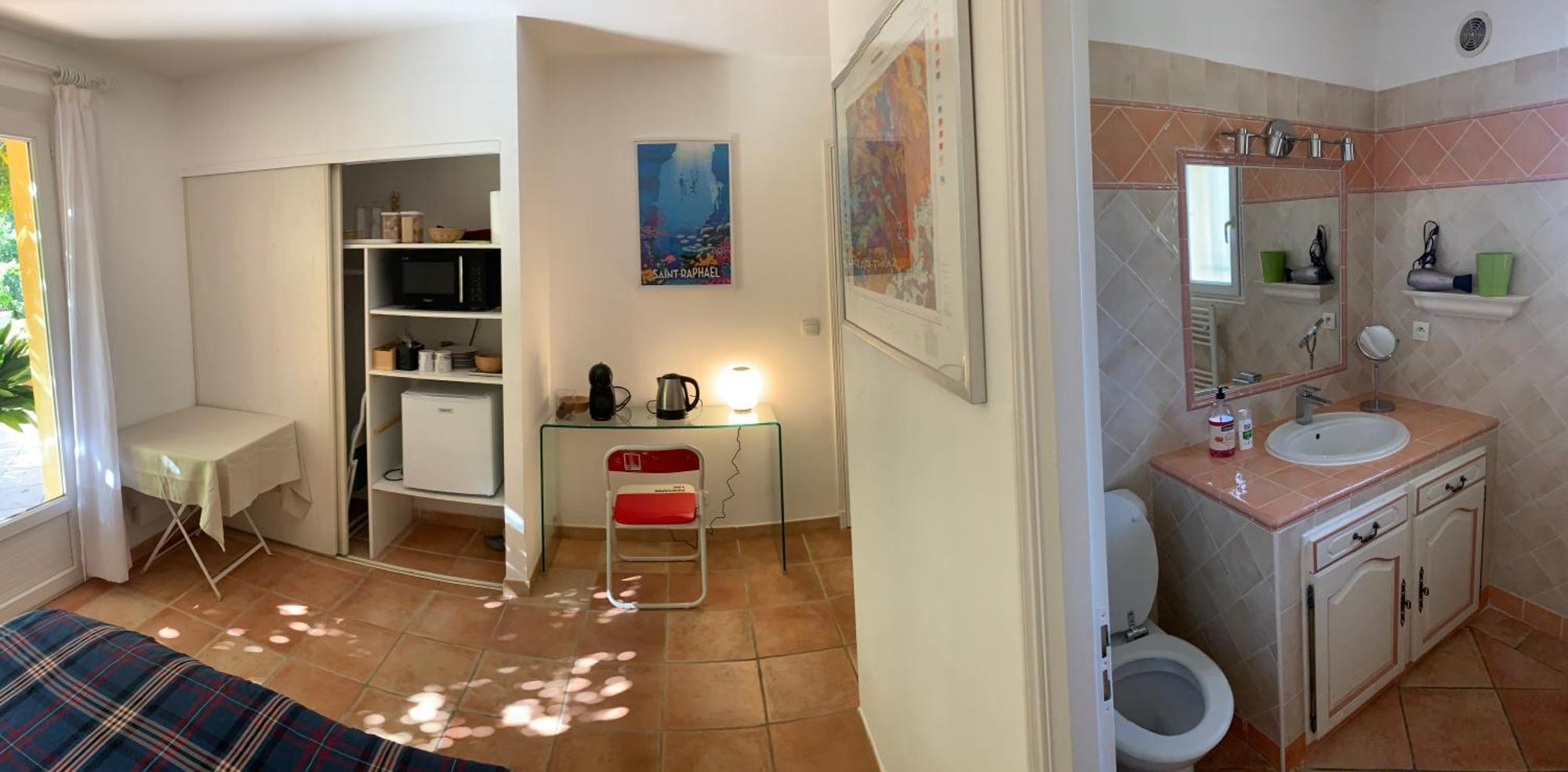 Sous Les Pins Parasols Vidauban Habitación foto